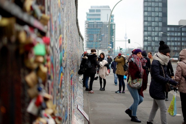 East Side Gallery | Eine Zeitreise durch Berlin, Stilnomaden