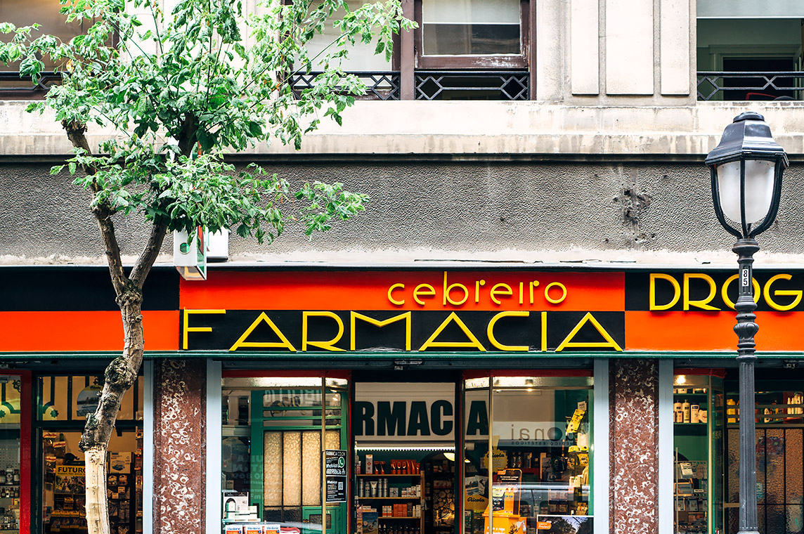 Farmacia Colón Bilbao Museito | 25h in Bilbao, Stilnomaden